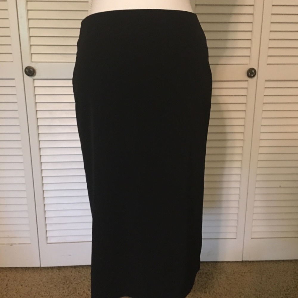 United Colors Of Benetton Classic Black Pencil Skirt